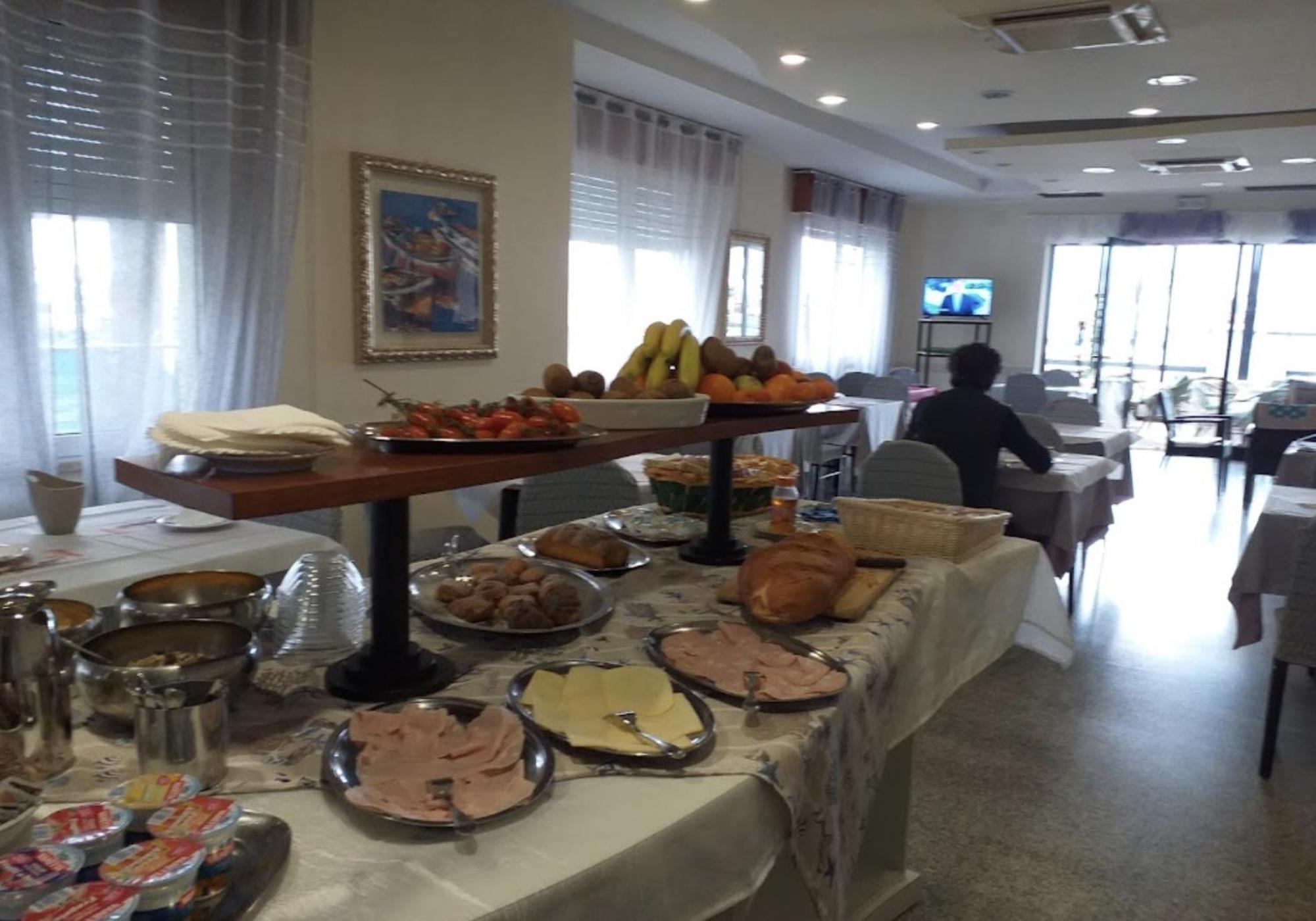 Hotel Bonaria Rimini Dış mekan fotoğraf