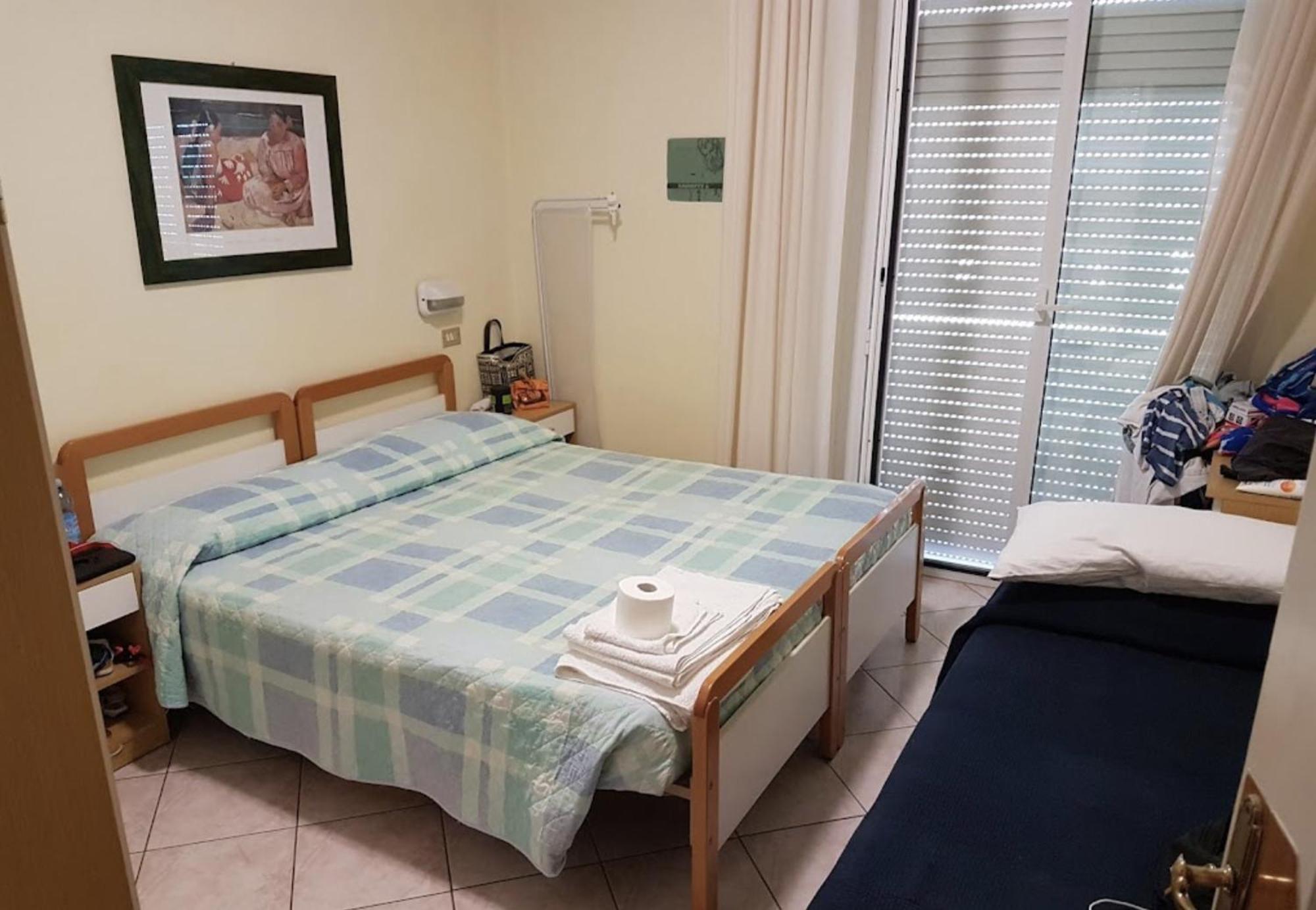 Hotel Bonaria Rimini Dış mekan fotoğraf