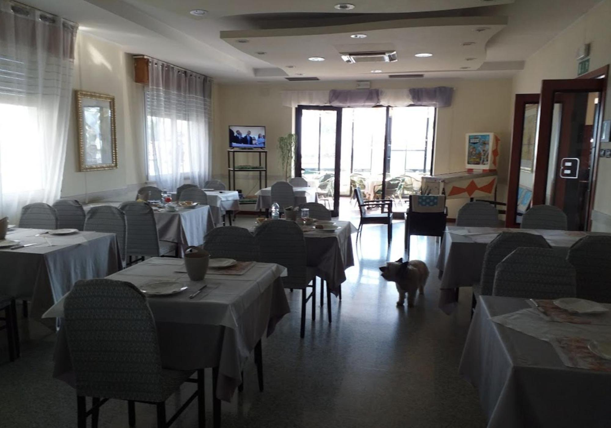 Hotel Bonaria Rimini Dış mekan fotoğraf