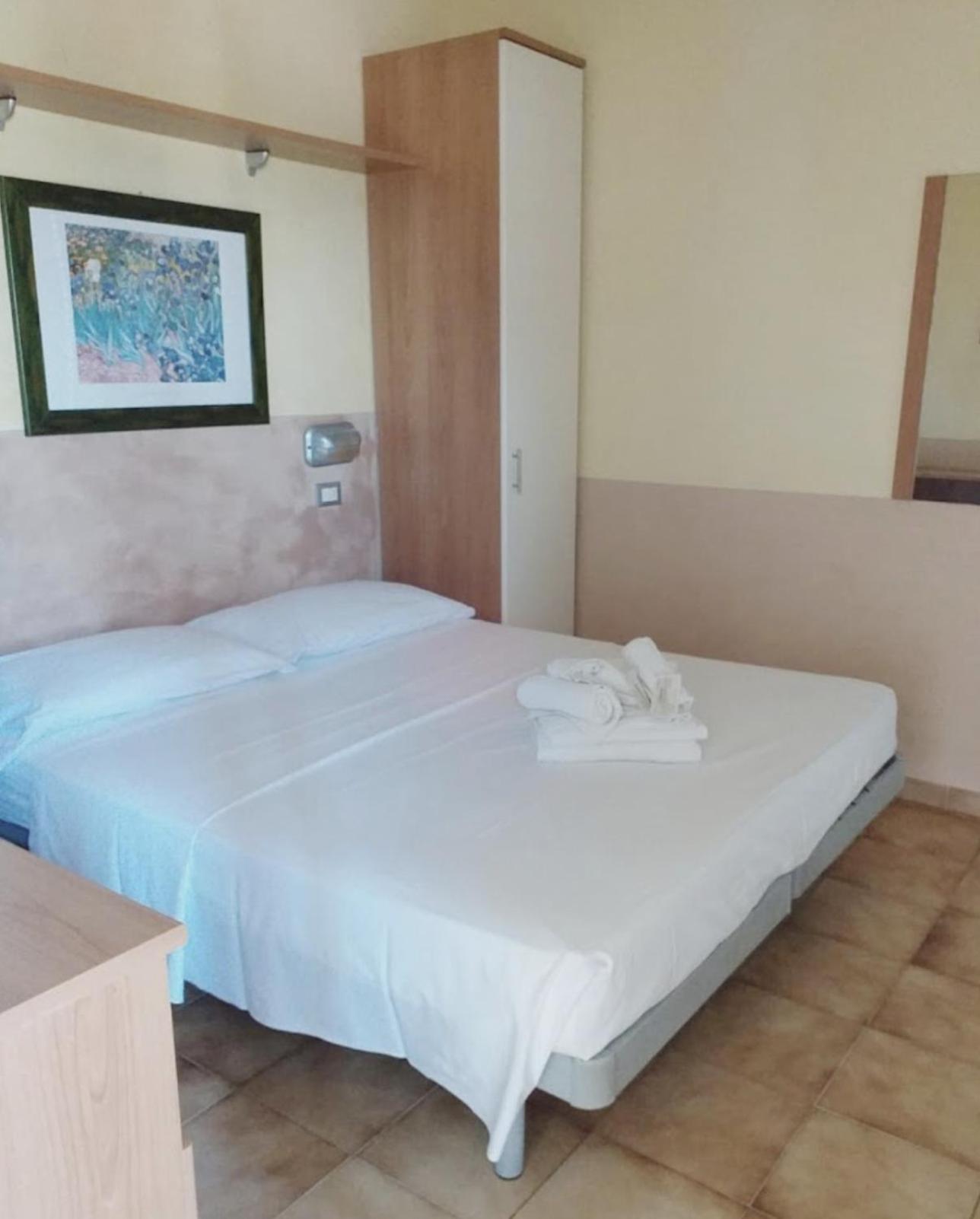 Hotel Bonaria Rimini Dış mekan fotoğraf