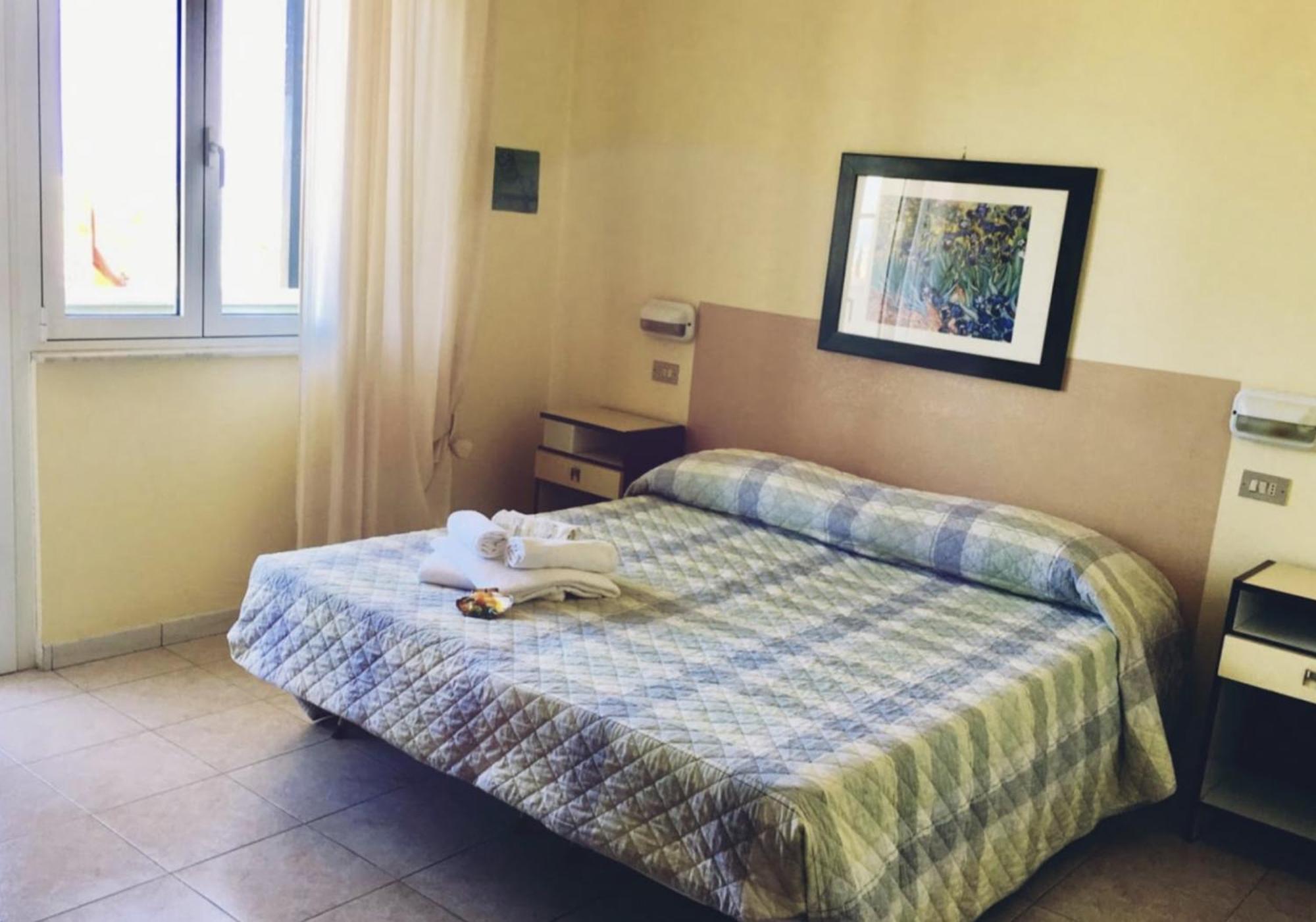 Hotel Bonaria Rimini Dış mekan fotoğraf
